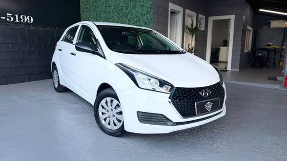 HYUNDAI HB20 1.0 UNIQUE 12V FLEX 4P MANUAL